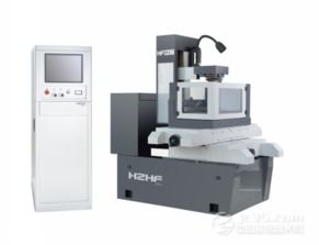 華方數控閃耀2016CCMT 電火花“速度之王”與炮塔銑床現場引矚目